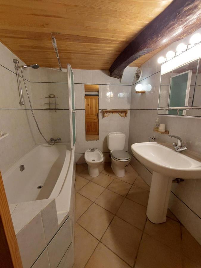 Chambres D'Hotes : Les Maisons De Gaia Tuchan Exterior foto